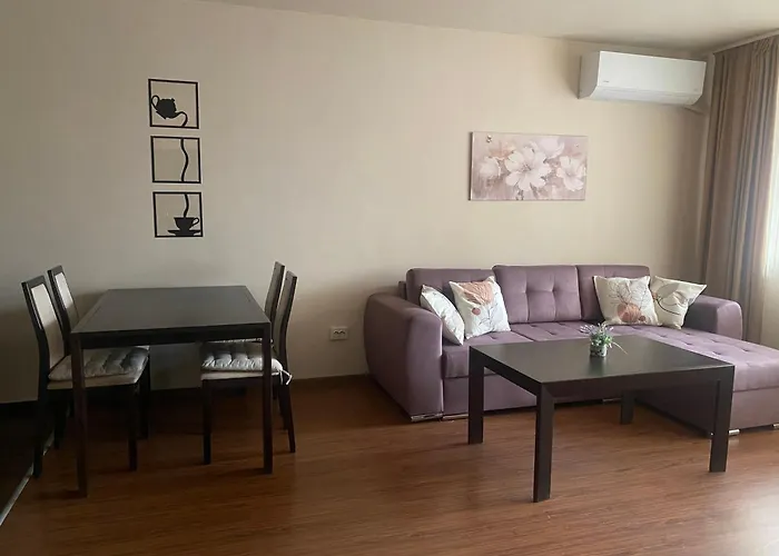 Royal Towers - Gondola